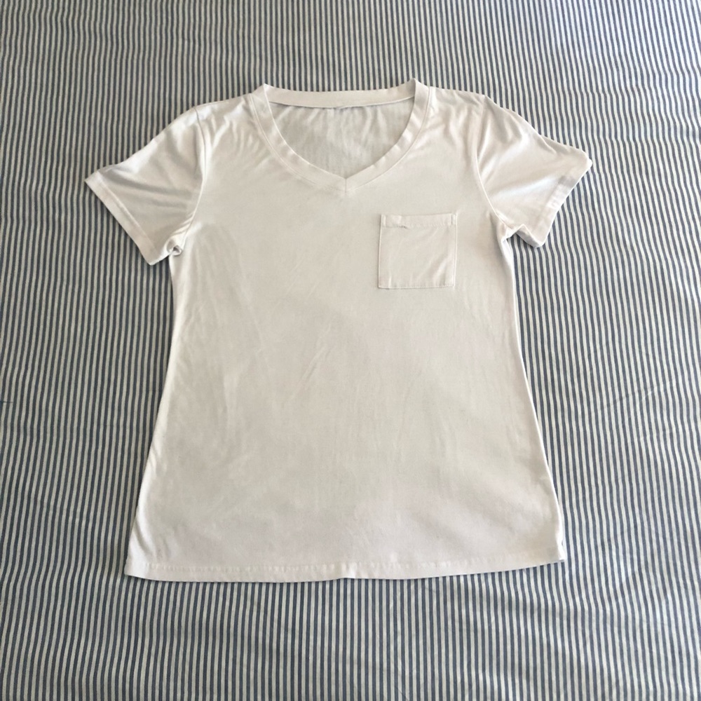 FREE WITH BUNDLE of 2+ Basic white tshirt with pocket